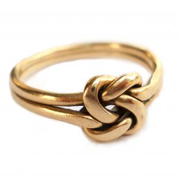 Gimmel knot ring in 9ct gold 