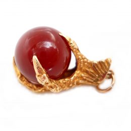 Antique red hard stone ball 9ct gold clawed bird's foot pendant