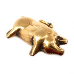 Edwardian 9ct gold pig charm