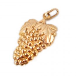 Vintage gold bunch of grapes charm