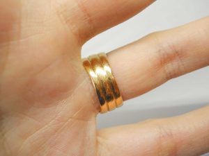 Antique Victorian 18ct gold keeper ring, circa 1900