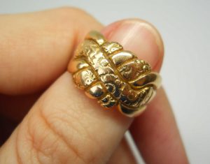 Antique Victorian 18ct gold keeper ring, circa 1900