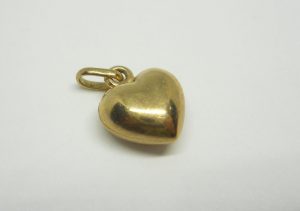 Vintage Italian 9ct gold chubby puffy heart charm