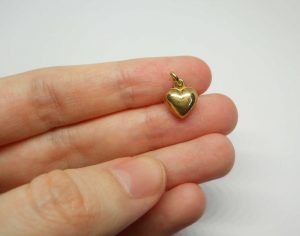 Vintage Italian 9ct gold chubby puffy heart charm
